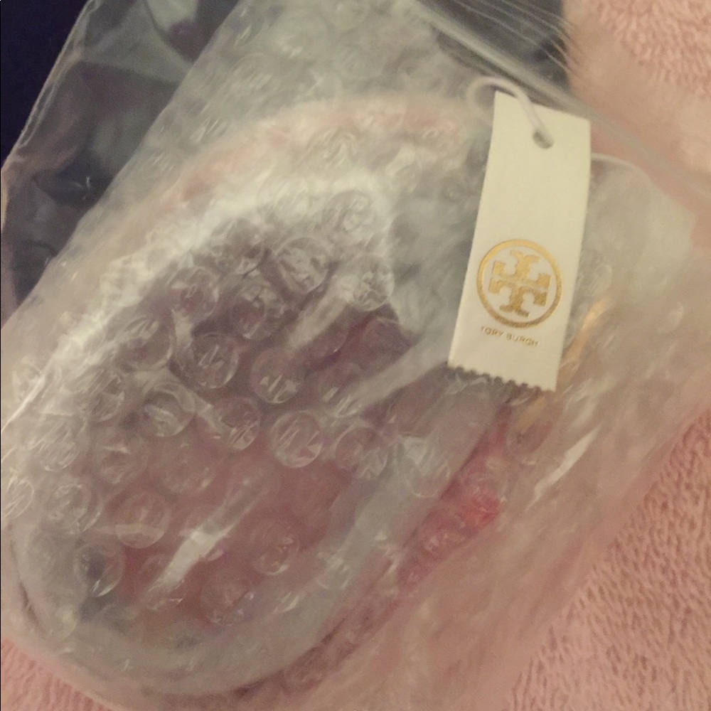 🎉 HP 🎉 🆕 Tory Burch Double Wrap Logo Stud Bracelet - Picture 6 of 7